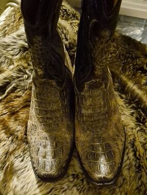 Men's Brown Crocodile-Texture Western Boots